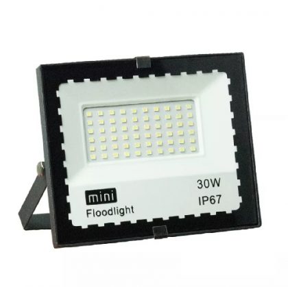 KR_30WFloodLight05